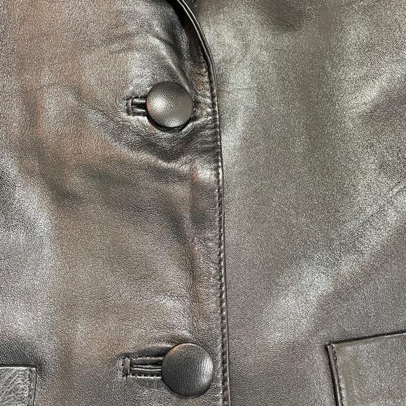 ROSSI & CARUSO LEATHER BLAZER
Size M 
Like New! - Picture 7 of 17